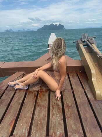 Full leaked Fidan atalay page private onlyfans photo