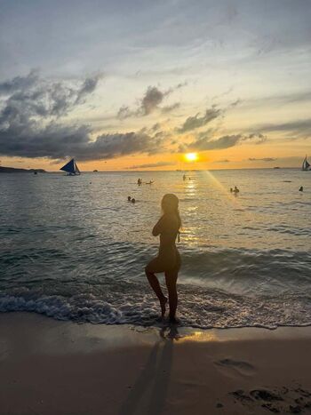 Full leaked Fidan atalay page private onlyfans photo