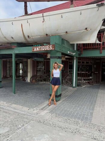 Full leaked Fidan atalay page private onlyfans photo