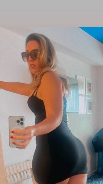 Full leaked Fidan atalay page private onlyfans photo