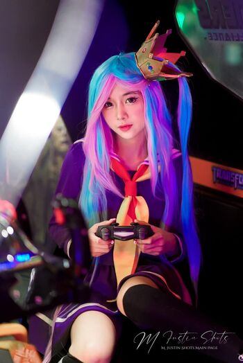 Full leaked Filipina cosplayers private onlyfans photo