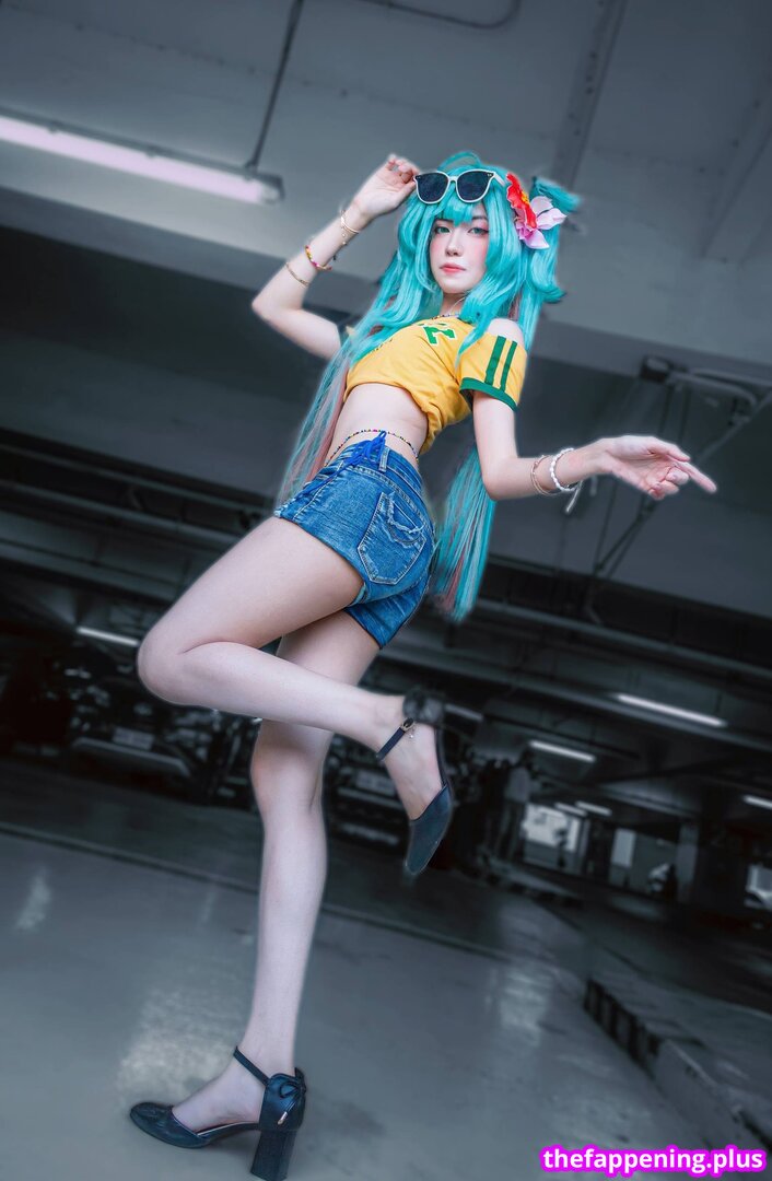 Filipina Cosplayers