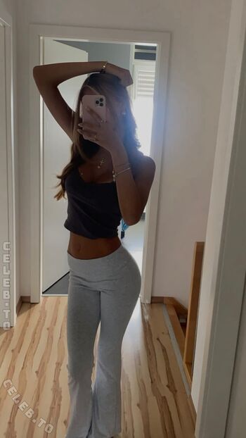 Full leaked Finja hnb private onlyfans photo