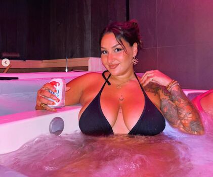 Full leaked Finnish girls private onlyfans photo