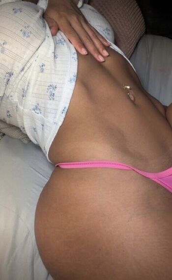 Full leaked Candice dare/ private onlyfans photo