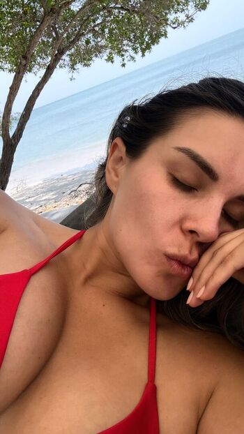 Full leaked Fiorella retiz page private onlyfans photo