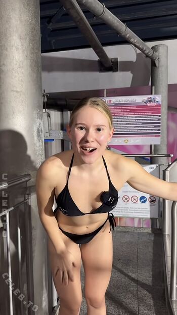 Full leaked Fitbyhannaah private onlyfans photo