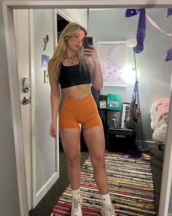 Full leaked Fitmonlee private onlyfans photo