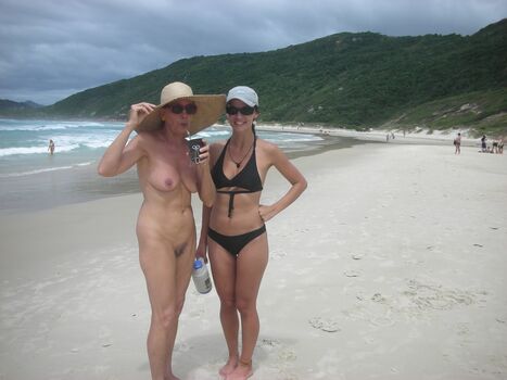 Full leaked Flagras em praia private onlyfans photo