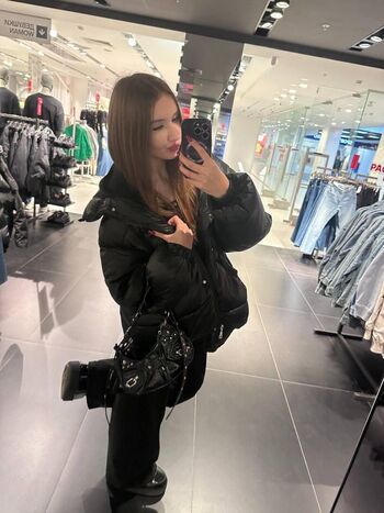 Full leaked Flirtymania private onlyfans photo