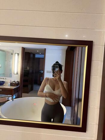 Full leaked Floralydo page private onlyfans photo