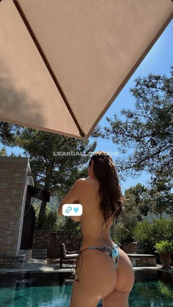 Full leaked Floralydoxxx private onlyfans photo
