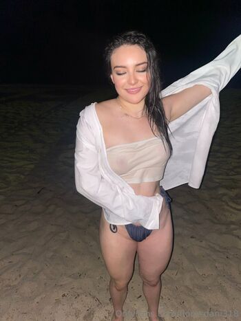 Full leaked Floresdani private onlyfans photo