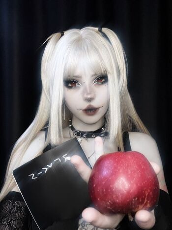 Full leaked Flutterow private onlyfans photo