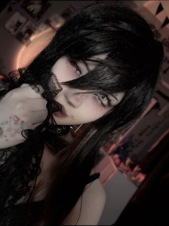 Full leaked Flutterow private onlyfans photo