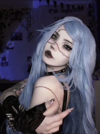 Full leaked Flutterow private onlyfans photo