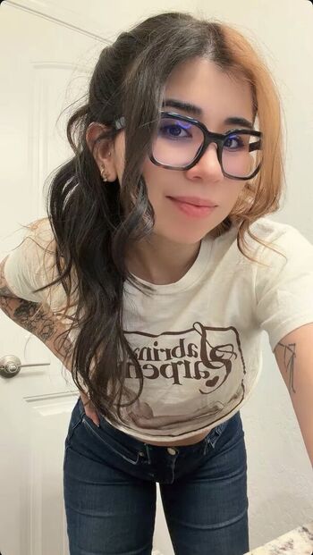 Full leaked Fobabett private onlyfans photo