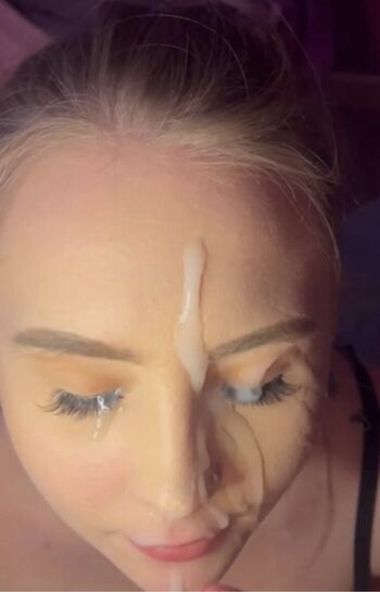 Full leaked Fondblondexox private onlyfans photo