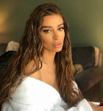 Full leaked Foureira private onlyfans photo