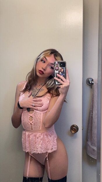 Full leaked Foxxydiabla private onlyfans photo