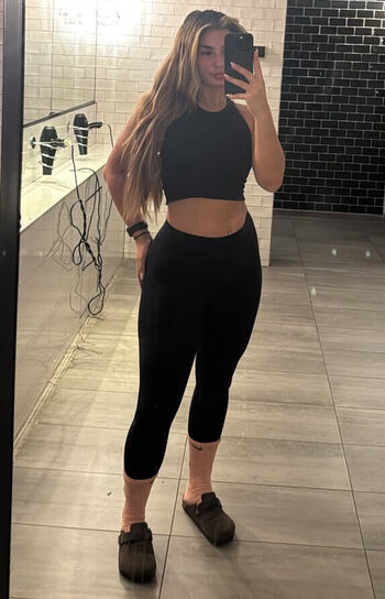 Full leaked Frankie b page private onlyfans photo