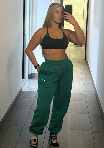 Full leaked Frankie b page private onlyfans photo