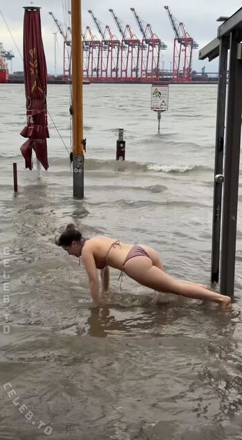 Full leaked Frau gretel page private onlyfans photo