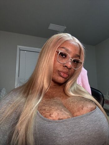 Full leaked Freckledn private onlyfans photo