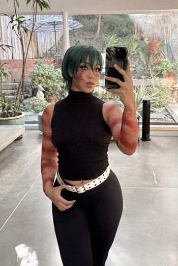 Full leaked Frizzylifts  page private onlyfans photo