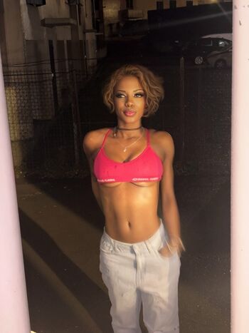 Full leaked Fsemelagne private onlyfans photo