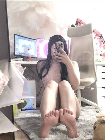 Full leaked Fumimochi private onlyfans photo