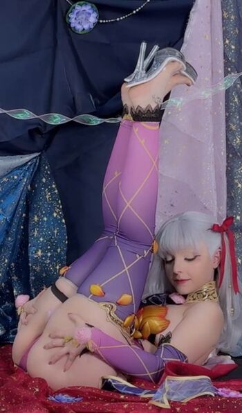 Full leaked Fushigi  page private onlyfans photo