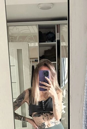 Full leaked Future star elizabeth page private onlyfans photo