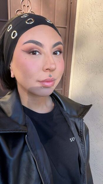 Full leaked Fvckinggshit private onlyfans photo