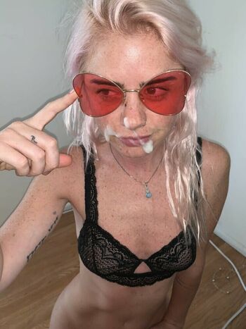 Full leaked G baybie private onlyfans photo