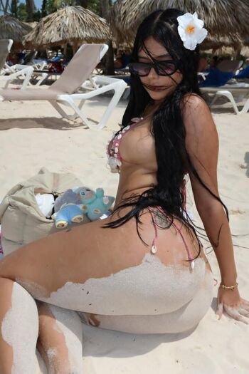 Full leaked Gsu page private onlyfans photo