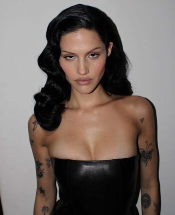 Full leaked Gabbriette private onlyfans photo