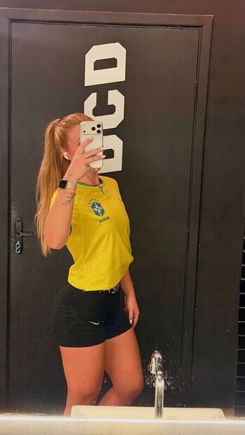 Full leaked Gabi amaral private onlyfans photo