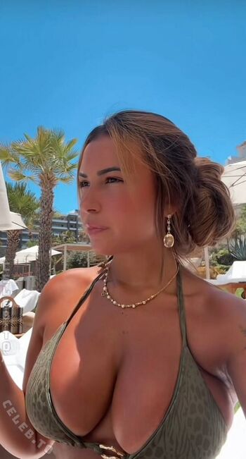 Full leaked Gabriela moura page private onlyfans photo