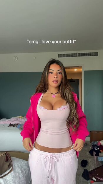 Full leaked Gabriela moura page private onlyfans photo