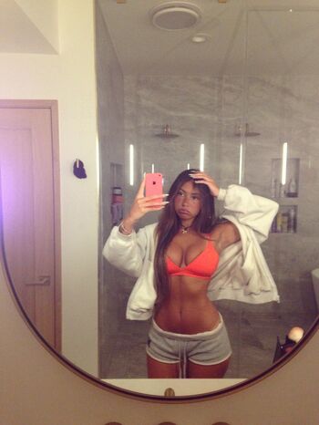 Full leaked Gabriela moura private onlyfans photo