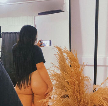 Full leaked Gabriela robles private onlyfans photo