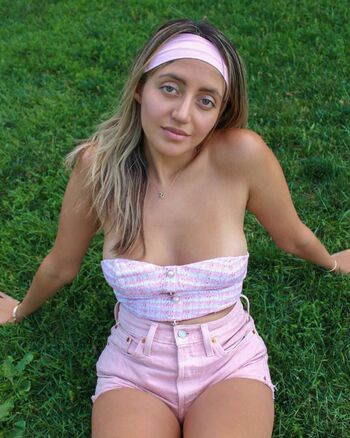 Full leaked Gabriela tubert private onlyfans photo