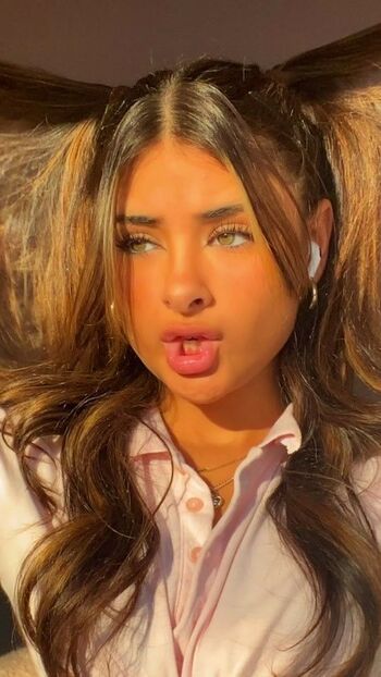 Full leaked Gabriella annalisa  page private onlyfans photo