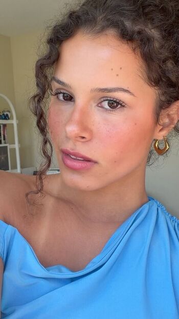 Full leaked Gabriella saraivah page private onlyfans photo