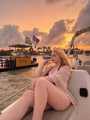 Full leaked Gabrielle corra private onlyfans photo