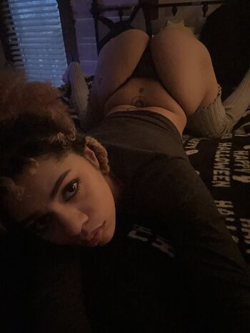 Full leaked Gaialoveheart private onlyfans photo