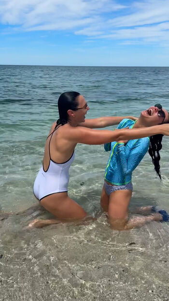 Full leaked Gal gadot private onlyfans photo