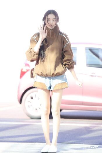 Full leaked Gawon page private onlyfans photo