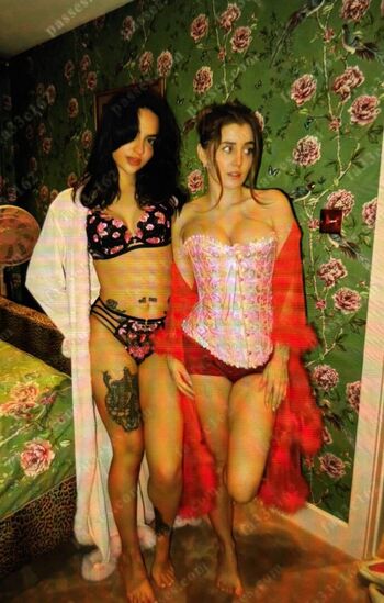 Full leaked Gee nelly private onlyfans photo